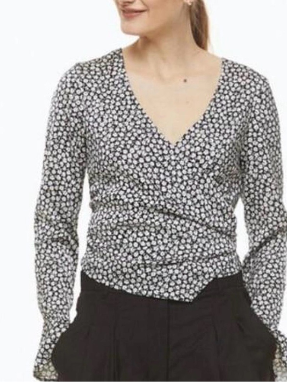 H&M Black Floral Long-Sleeve Wrap Top Size M